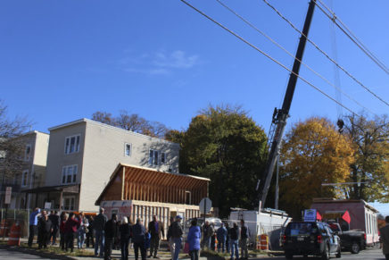 Dutchess Habitat for Humanity moves house from Staatsburgh to Poughkeepsie
