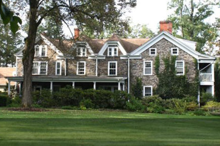Newly renovated Hasbrouck House in Stone Ridge hosts Open House