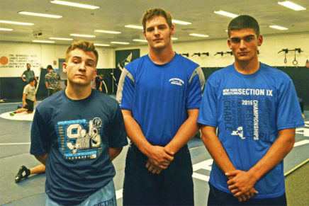 Saugerties wrestlers take heart from football team’s great season