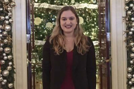 Jazmin Kay, Woodstock teen, talks about her time in the Obama White House