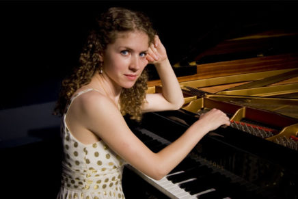 Piano Plus launches season with Manon Hutton-DeWys