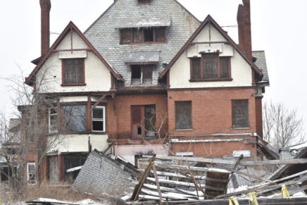 Historic Saugerties mansion addition collapses… fully