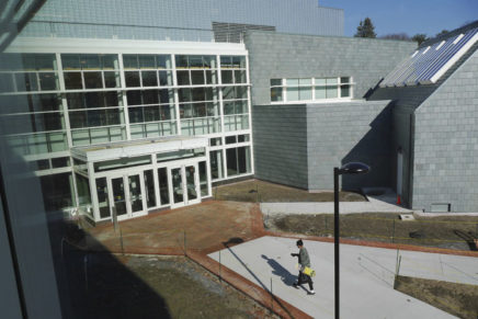 Ribbon-cutting of new $48-million Science Building at SUNY New Paltz will take place March 9