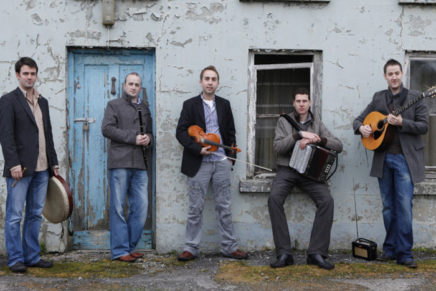 Irish vocalist Méabh Begley joins Téada at Beacon’s Towne Crier