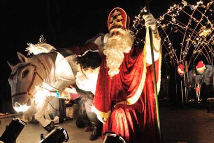 Sinterklaas comes to Rhinebeck