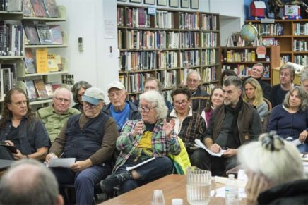 A majority of Woodstockers want to renovate and add to library