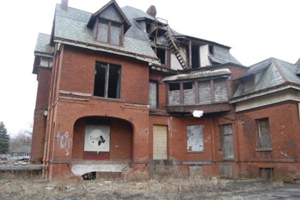 New owner of Saugerties mansion discusses plans for B&B and restaurant