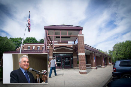 Ceremony dedicates Saugerties Post Office to longtime lawmaker