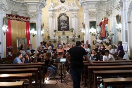 Ars Choralis tours Italy