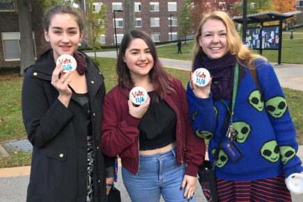 NYPIRG rallies SUNY New Paltz students to get out and vote in the upcoming elections