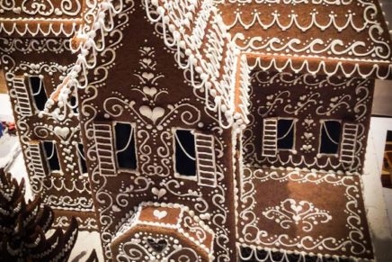 Sugar chalets: Gingerbread house competition at Mohonk Mountain House