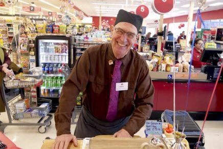 Remodeled Highland Hannaford touts curbside pickup, grab-and-go foods, ethnic offerings
