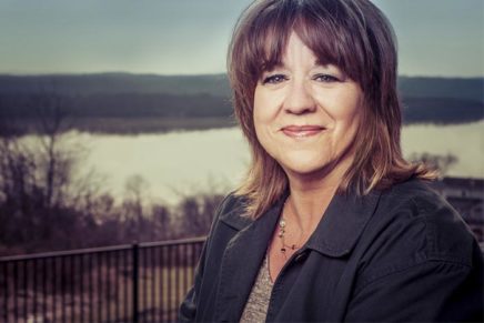 Lorraine Salmon reads her new memoir at Golden Notebook