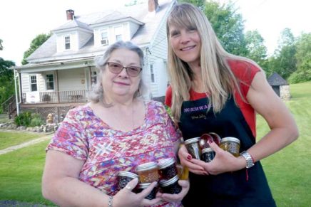 Gardiner-made Doc Schwarz Wine Jelly puts sophisticated twist on homey product