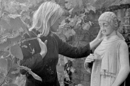 Marianne & Leonard: Words of Love serves up more Leonard than Marianne