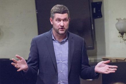 County exec Ryan answers Woodstockers’ questions